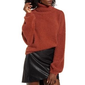 4SI3NNA Crop Turtleneck Fuzzy Sweater NWT